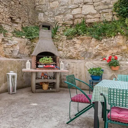 Apartment-old Town-dundo