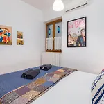 Apartment-old Town-dundo * Pula