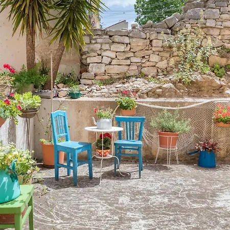 Apartment-old Town-dundo Apartman Pula