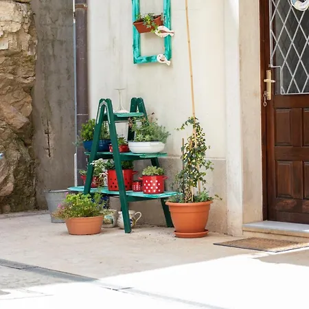 Apartment-old Town-dundo דירה *