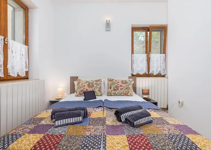 Apartment-old Town-dundo