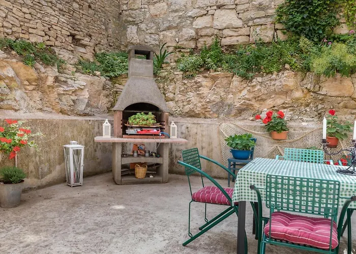 Apartment-old Town-dundo