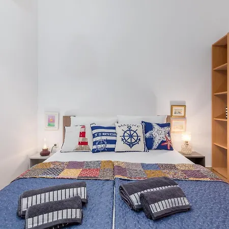 アパート Apartment-old Town-dundo